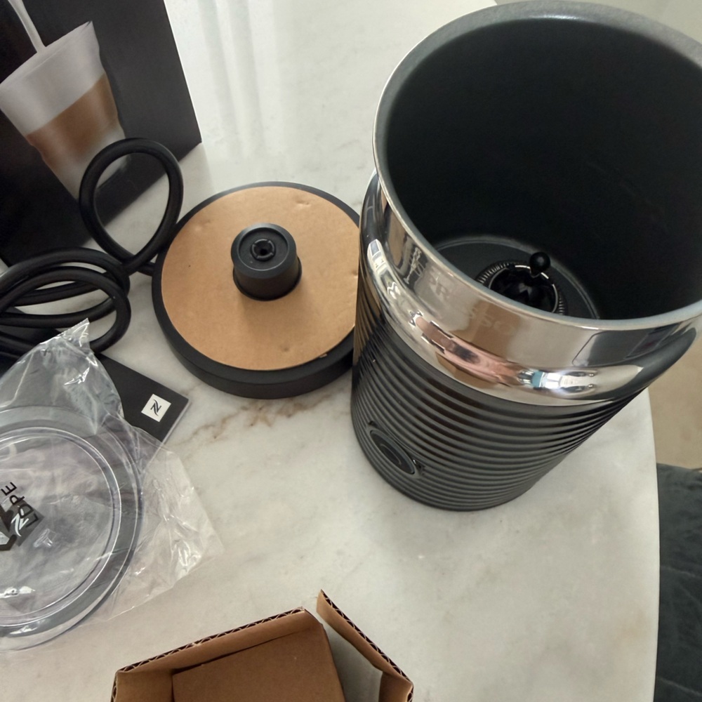 Nespresso Aeroccino 3 in Black and Silver, free 
modern glass  by Nespresso. - Picture 6 of 11